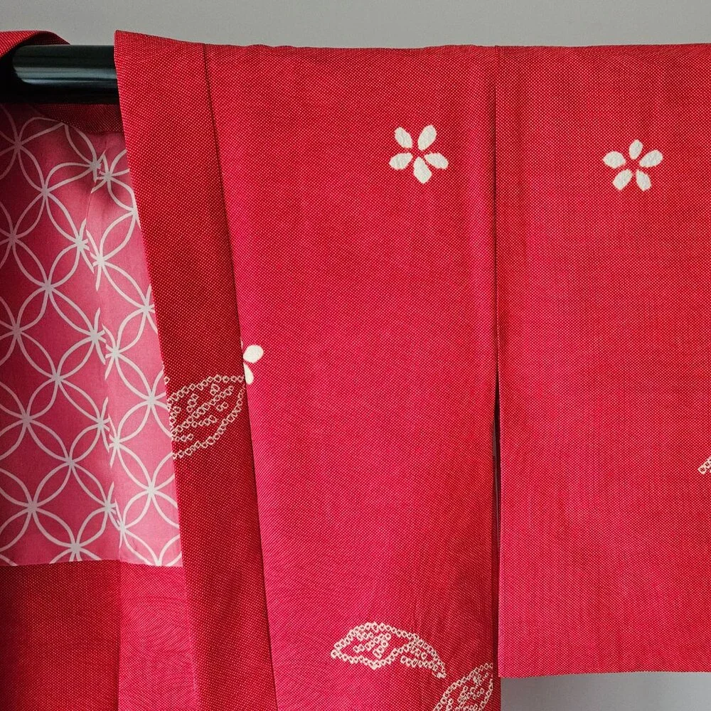 Vintage Red Silk Kimono Jacket: Jacquard Shibori Haori H1526 - Picture 4 of 11